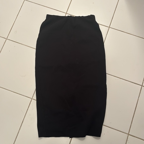 Zara Soft Midi Skirt - Picture 4 of 5
